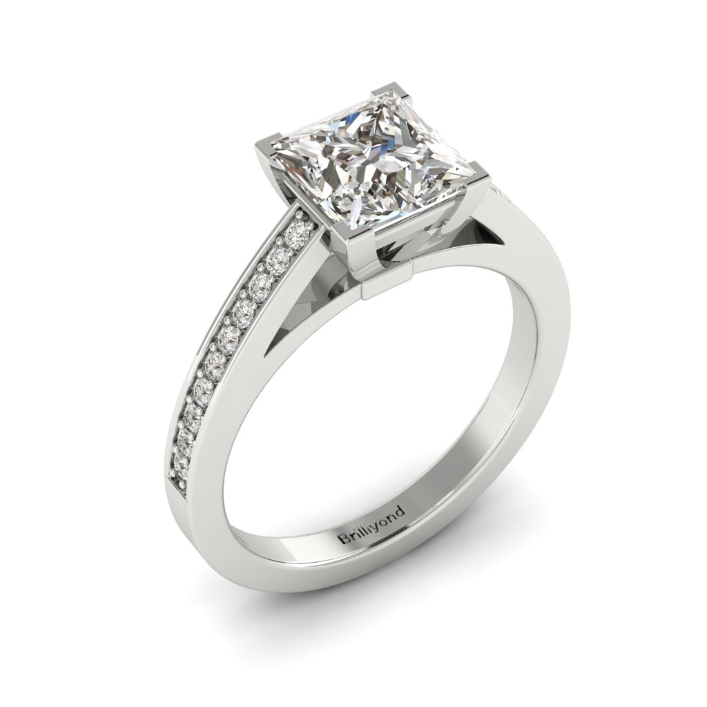 Princess cut Diamond Engagement Ring Volga in Platinum 