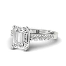 Emerald cut Diamond Engagement Ring Seaqueen in White Gold 