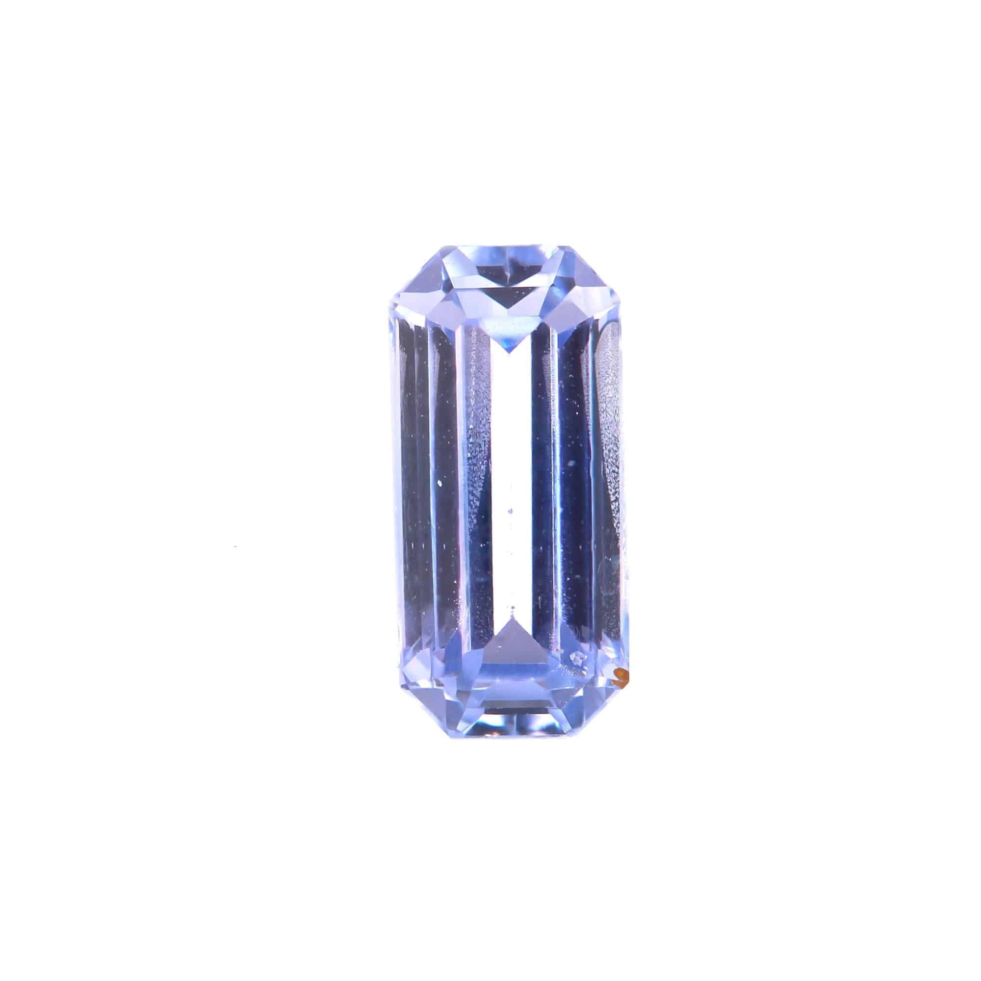 Natural Blue Sapphire 1.2ct (8.46X4.04X3.18mm)