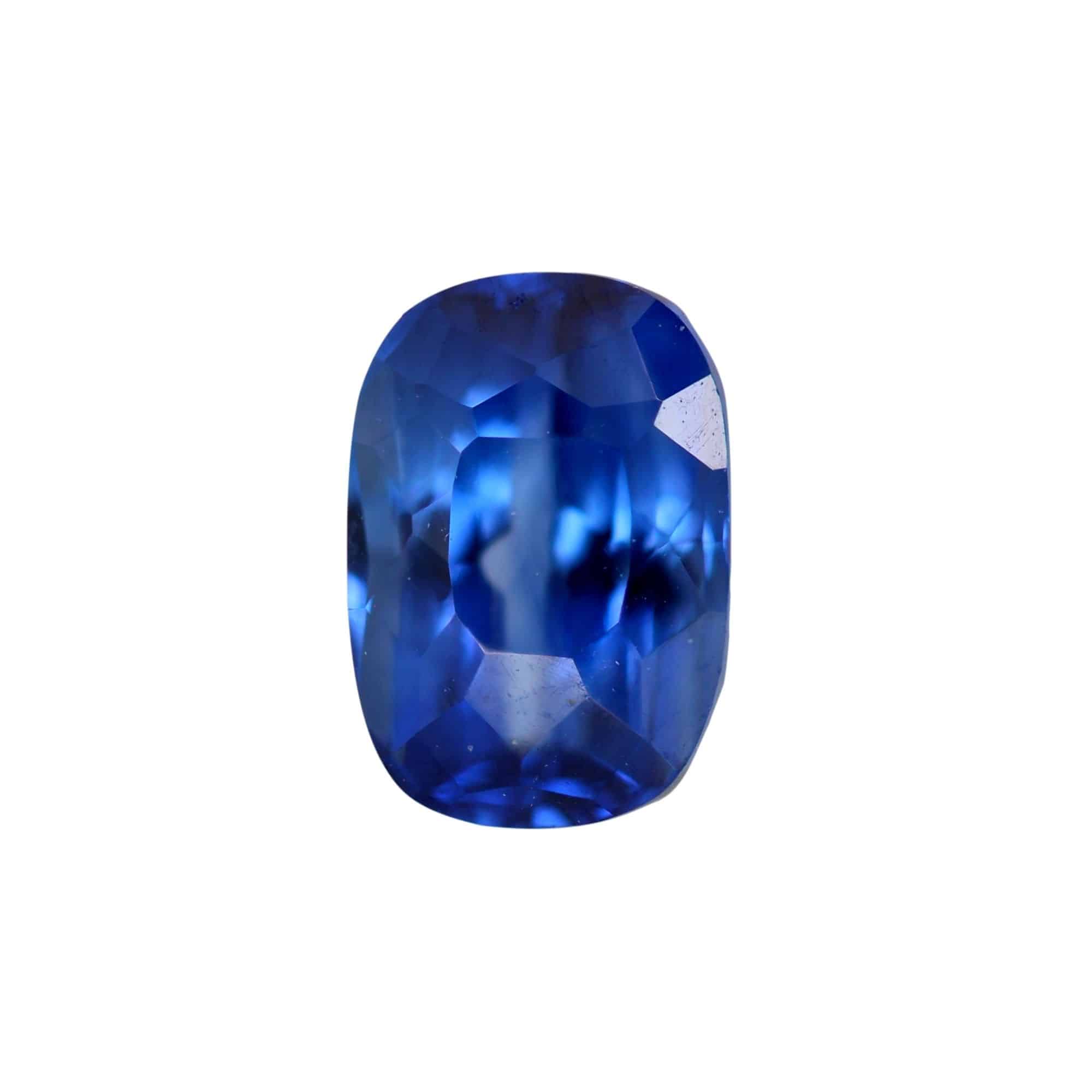 Natural Royal Blue Sapphire 0.8ct (6.12X4.25X3.49mm)