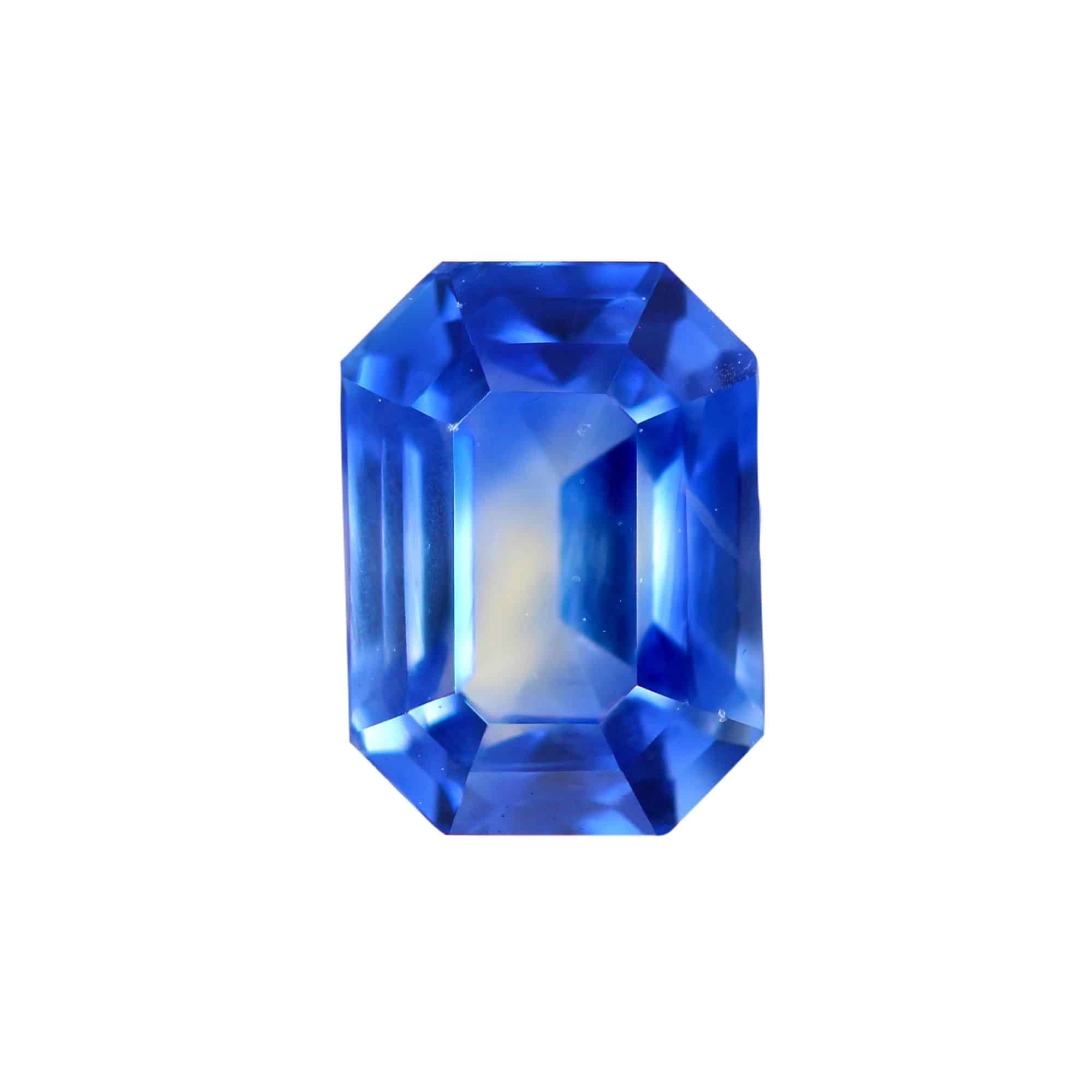 Natural Cornflower Blue Sapphire 0.7ct (5.42X3.99X3.43mm)