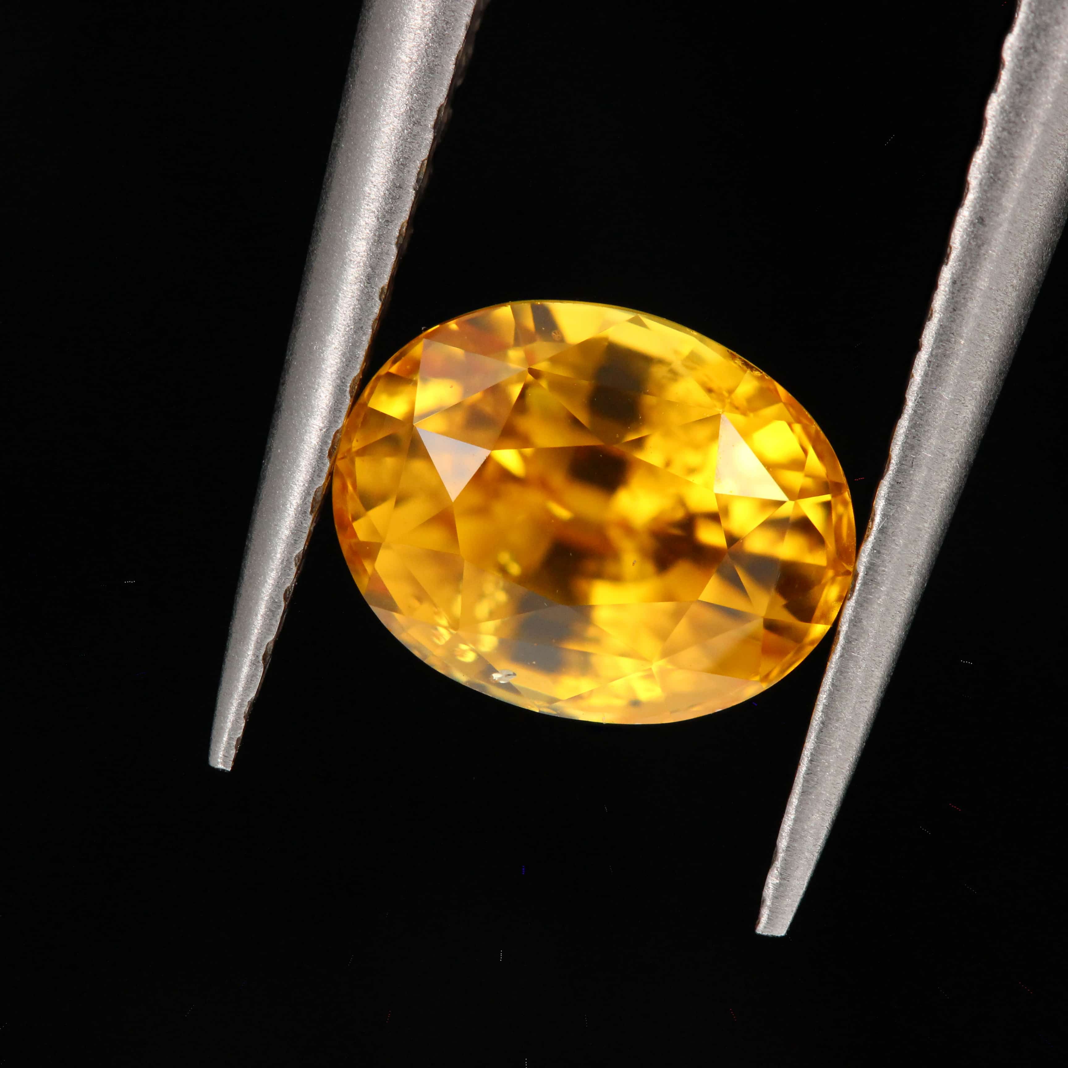 Natural Yellow Sapphire 1.6ct (7.37x5.82x4.55mm)