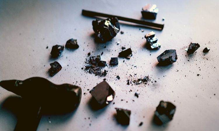 Black diamonds are durable but it's structural pattern make them tend to crack when it comes to long process cutting