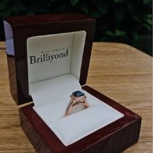 Engagement ring boxes