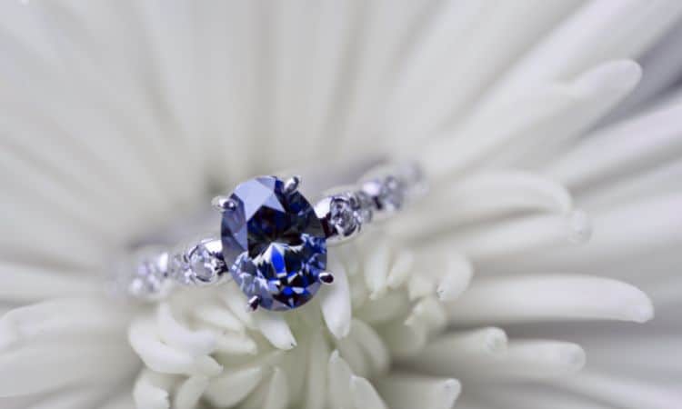 Oval Engagement Ring Style