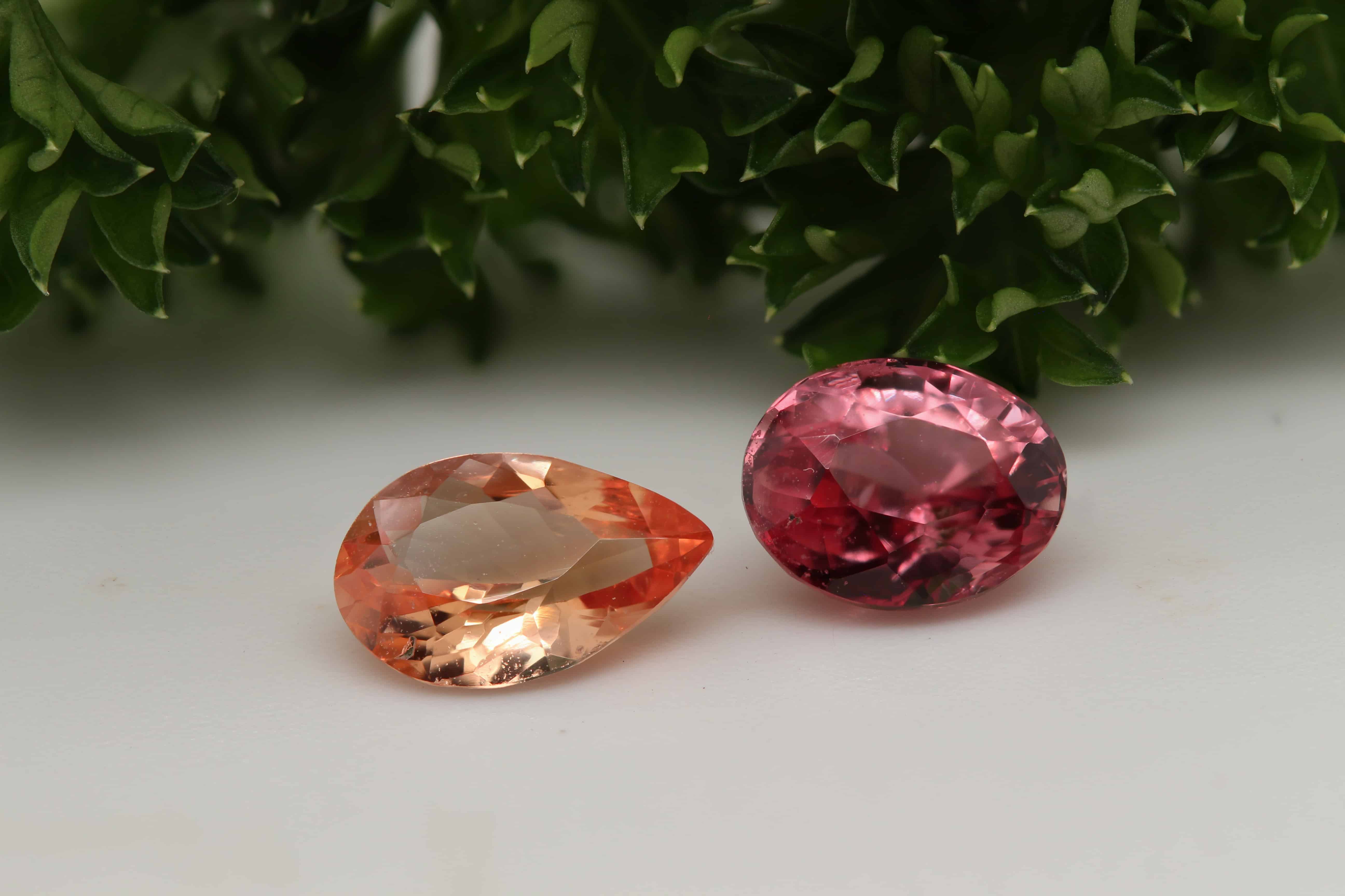 Padparadscha Sapphire Colours Sunset and Sunrise